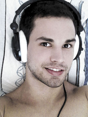 falkirk gay personals Flickr is almost certainly the best online photo management and sharing application in the world show off your favorite photos and videos to the world, securely and. falkirk gay personals Flickr is almost certainly the best online photo management and sharing application in the world show off your favorite photos and videos to the world, securely and.
